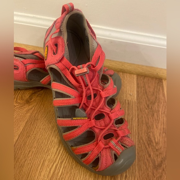 Keen Shoes - Keen water shoes